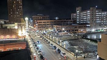 Weather camera view of City of Aurora IL.
