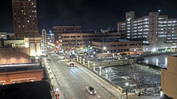 Weather camera view of City of Aurora IL.