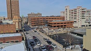 Weather camera view of City of Aurora IL.