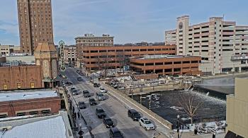 Weather camera view of City of Aurora IL.