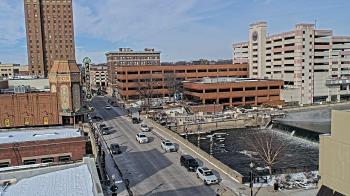 Weather camera view of City of Aurora IL.