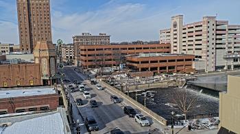 Weather camera view of City of Aurora IL.