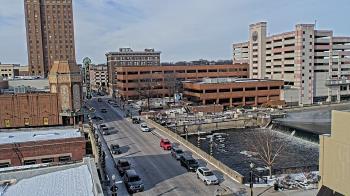Weather camera view of City of Aurora IL.