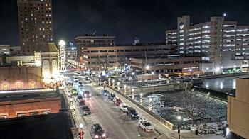 Weather camera view of City of Aurora IL.