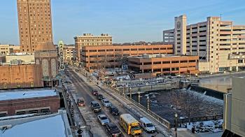 Weather camera view of City of Aurora IL.