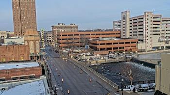 Weather camera view of City of Aurora IL.