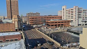 Weather camera view of City of Aurora IL.