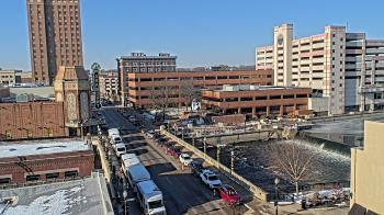 Weather camera view of City of Aurora IL.