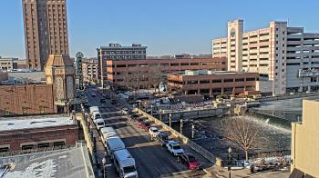 Weather camera view of City of Aurora IL.
