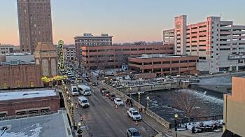 Weather camera view of City of Aurora IL.