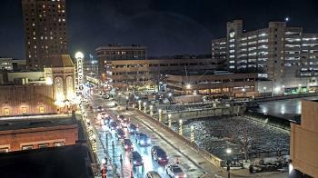 Weather camera view of City of Aurora IL.