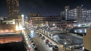Weather camera view of City of Aurora IL.