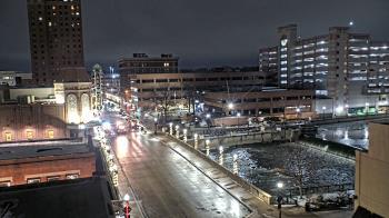 Weather camera view of City of Aurora IL.