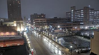 Weather camera view of City of Aurora IL.