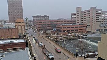 Weather camera view of City of Aurora IL.