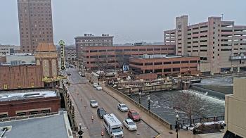Weather camera view of City of Aurora IL.