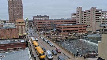 Weather camera view of City of Aurora IL.