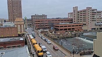 Weather camera view of City of Aurora IL.