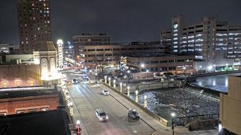 Weather camera view of City of Aurora IL.