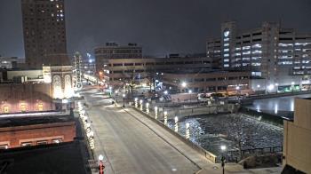 Weather camera view of City of Aurora IL.