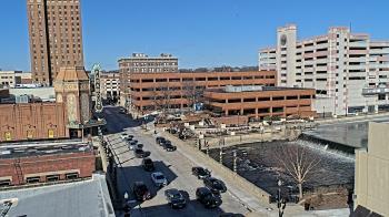 Weather camera view of City of Aurora IL.