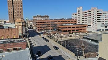 Weather camera view of City of Aurora IL.