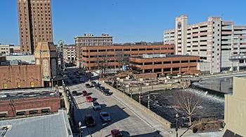 Weather camera view of City of Aurora IL.