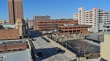 Weather camera view of City of Aurora IL.
