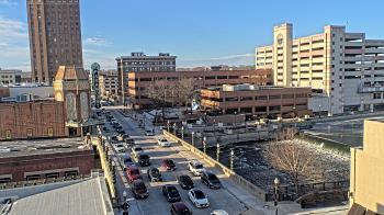 Weather camera view of City of Aurora IL.