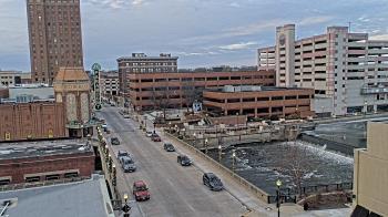 Weather camera view of City of Aurora IL.