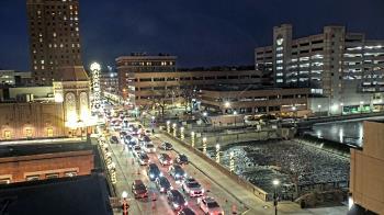 Weather camera view of City of Aurora IL.