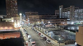 Weather camera view of City of Aurora IL.
