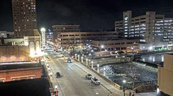 Weather camera view of City of Aurora IL.