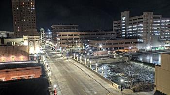 Weather camera view of City of Aurora IL.