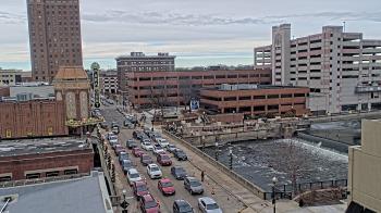 Weather camera view of City of Aurora IL.