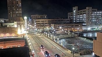 Weather camera view of City of Aurora IL.