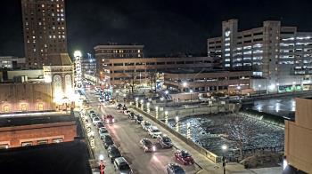 Weather camera view of City of Aurora IL.