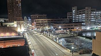 Weather camera view of City of Aurora IL.