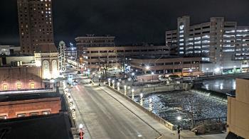 Weather camera view of City of Aurora IL.