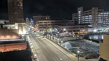 Weather camera view of City of Aurora IL.