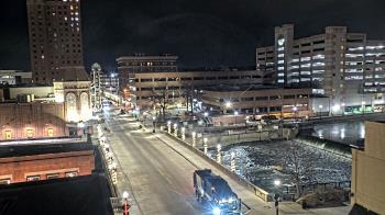 Weather camera view of City of Aurora IL.