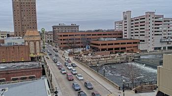 Weather camera view of City of Aurora IL.