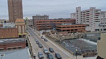 Weather camera view of City of Aurora IL.