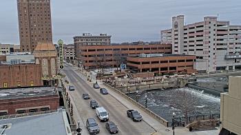 Weather camera view of City of Aurora IL.