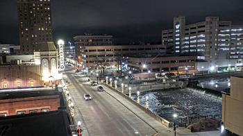Weather camera view of City of Aurora IL.