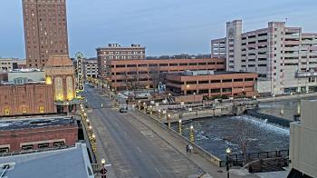 Weather camera view of City of Aurora IL.