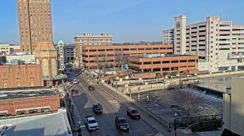 Weather camera view of City of Aurora IL.