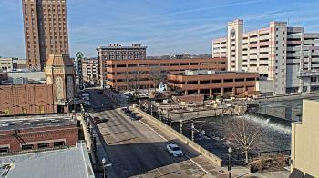 Weather camera view of City of Aurora IL.