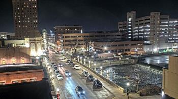 Weather camera view of City of Aurora IL.