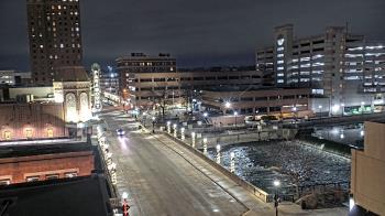 Weather camera view of City of Aurora IL.